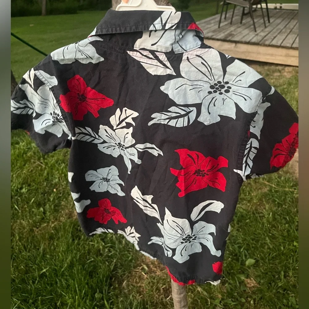 Gymboree Hawaiian Floral Navy Blue, Red Button-Up Short-Sleeve Shirt Boys Sz 5